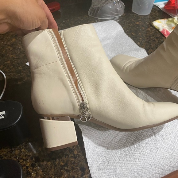 Franco Sarto L-Marquee Block Heel Bootie - Picture 7 of 12